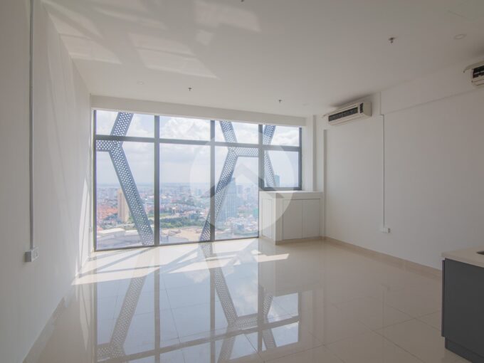 35th Floor SOHO For Sale - The Bridge