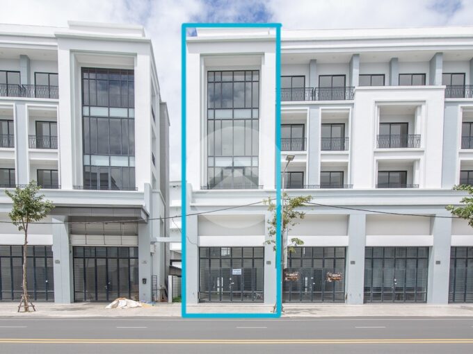 4 Bedroom Shophouse For Sale - Chip Mong 271