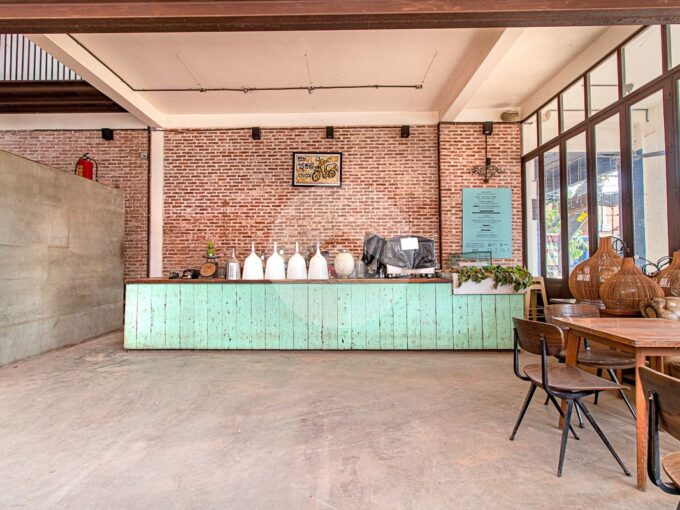 Commercial Building For Rent - Old Market  Pub Street