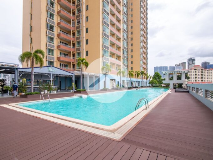3 Bedroom Apartment For Sale - Rose Garden