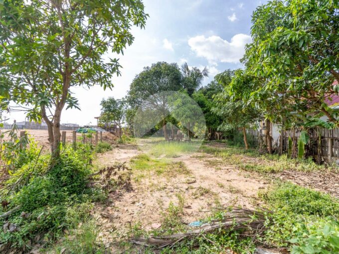 559 Sqm Residential Land For Sale - Sala Kamreuk