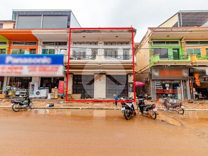 2 Bedroom Linked Shophouse For Rent - Phsar Kandal