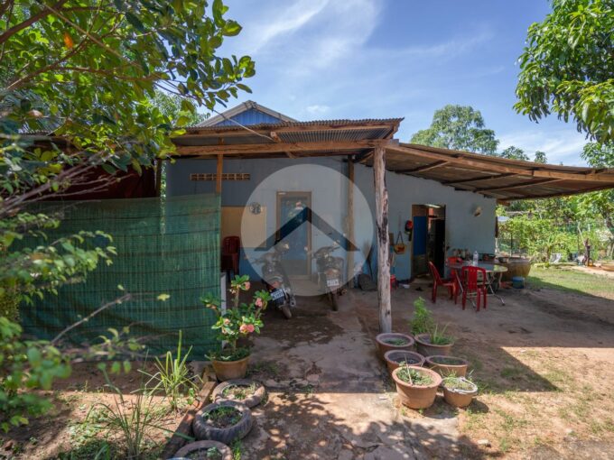 1 Bedroom House For Sale - Slor Kram