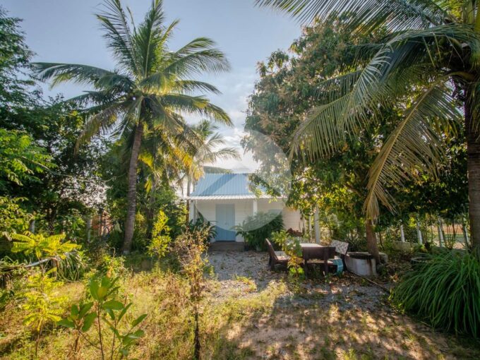 House and Land For Sale - Sambour