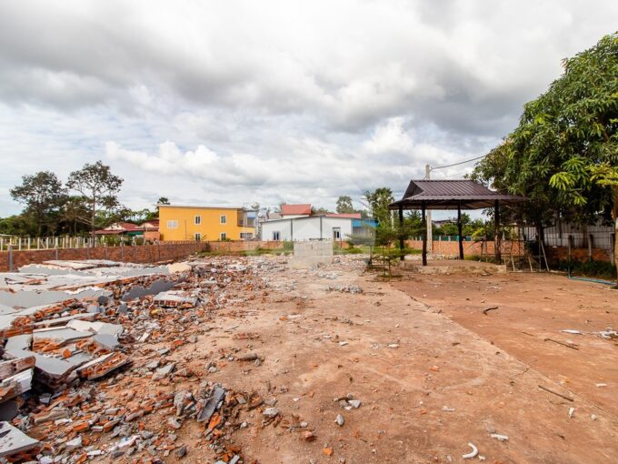 724.5 Sqm Commercial Land For Sale - Sra Ngae