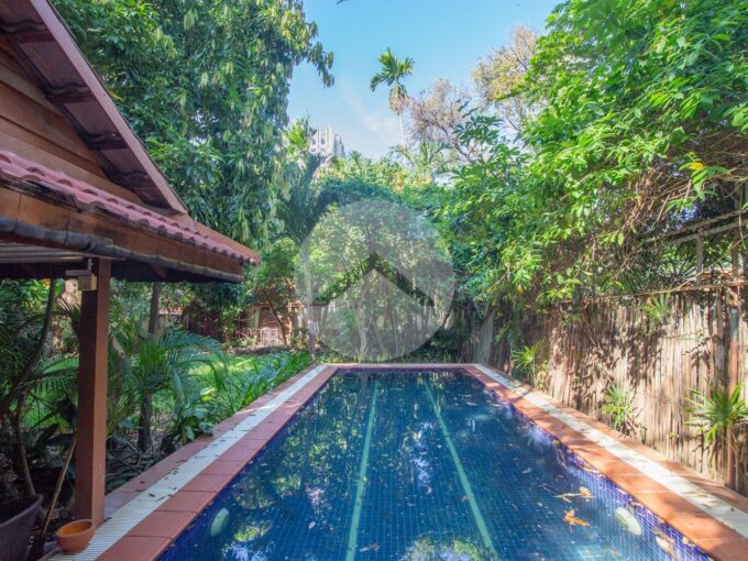 5 Bedroom Villa For Rent - Tonle Bassac