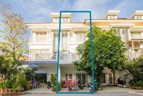 4 Bedroom Link Villa For Rent