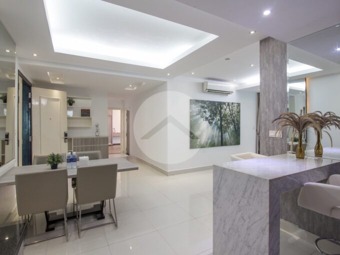 2 Bedroom Serviced Apartment For Rent in BKK1