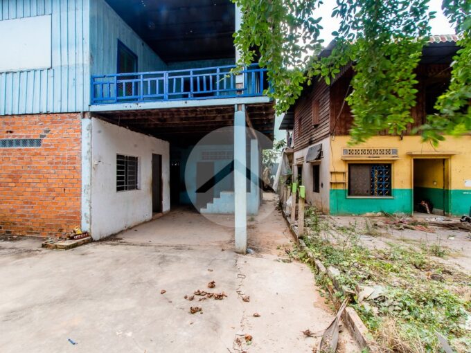 295 Sqm Commercial Land For Sale - Slor Kram