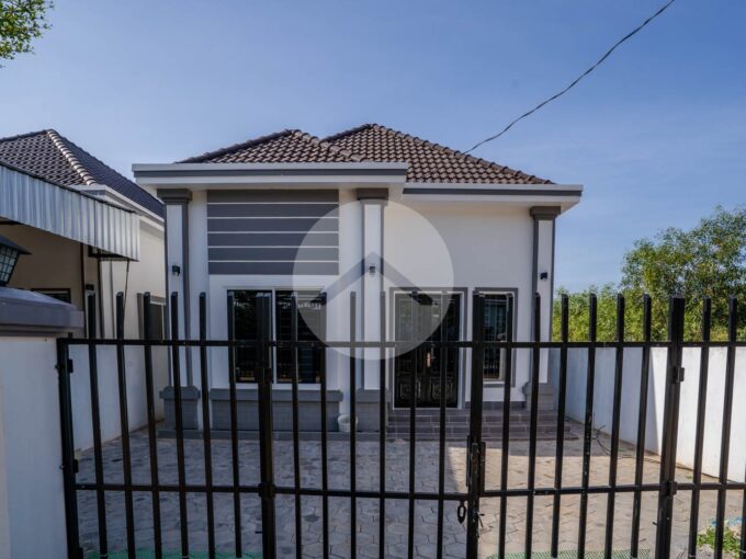 2 Bedroom Villa For Sale - Svay Dangkum