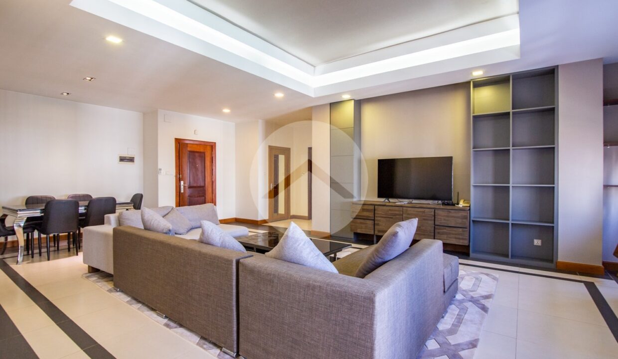 2 Bedroom Serviced Apartment For Rent in BKK1