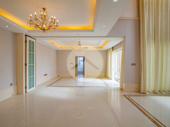 29th Floor 5 Bedroom Penthouse For Sale - Rose Garden