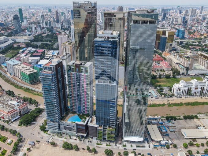 157 Sqm Office Space For Rent - GIA Tower
