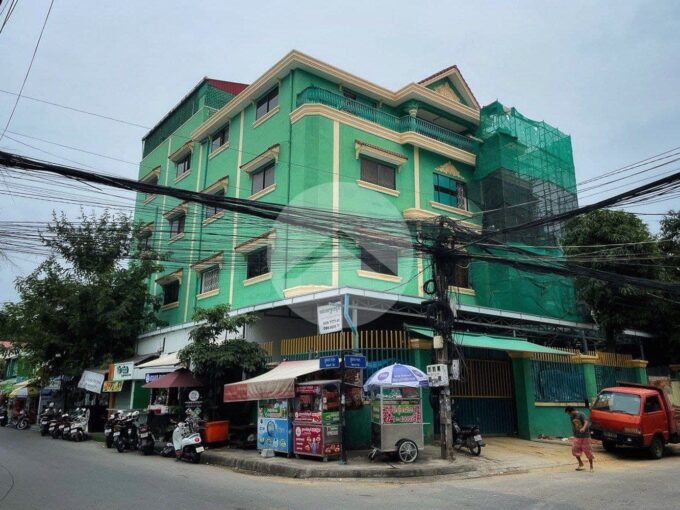 20 Bedroom Commercial Flat House For Rent - Teuk La Ark 1