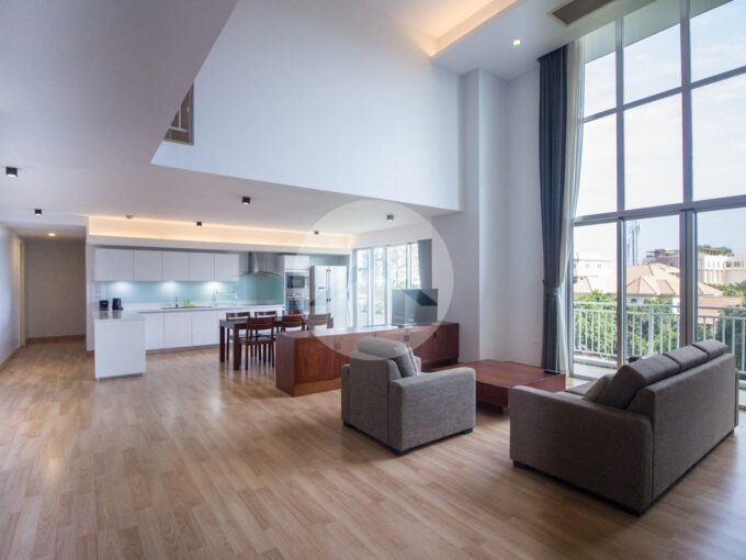 4 Bedroom Serviced Apartment For Rent - Chroy Changvar