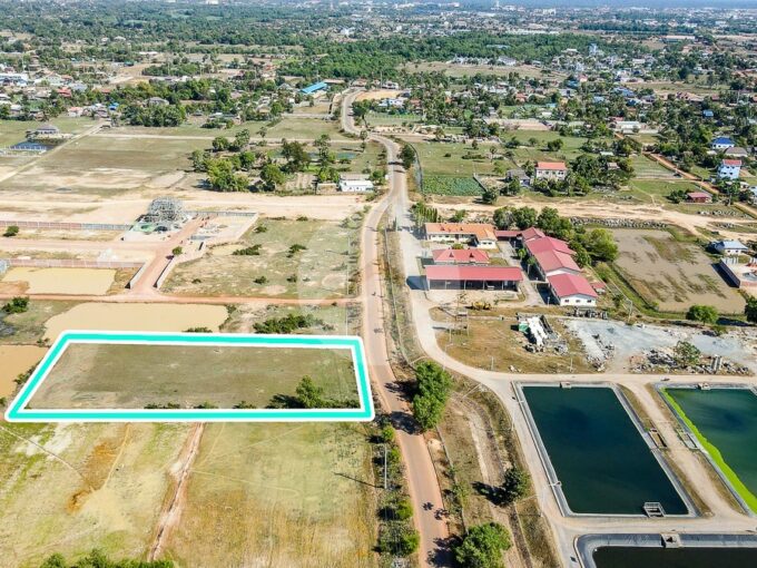 3700 sqm Land For Sale - Sambour