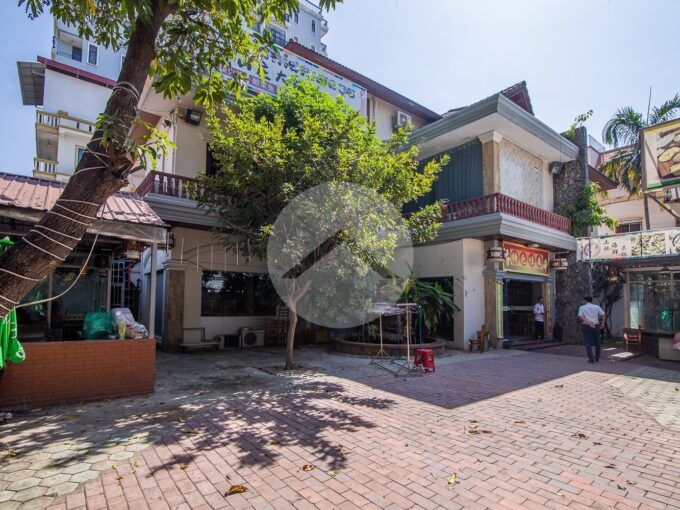7 Bedroom Commercial Villa For Rent - Srah Chork
