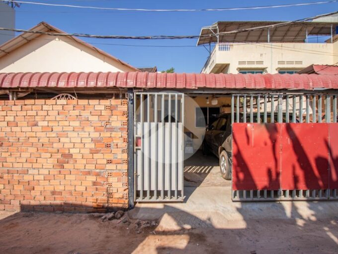 97 Sqm Residential Land For Sale - Slor Kram
