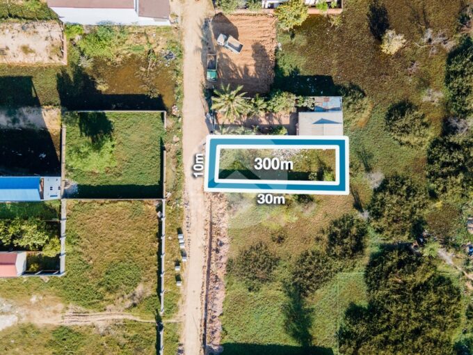 300 Sqm Land For Sale - Krang Thnong