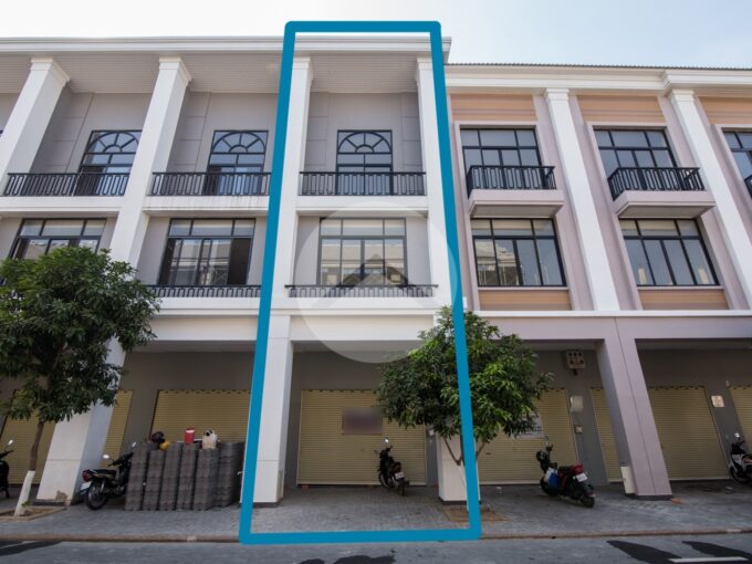 4 Bedroom Link House For Sale - PH The Star Diamond 60m