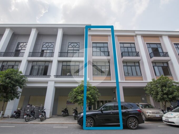 4 Bedroom Link House For Sale - PH The Star Diamond 60m