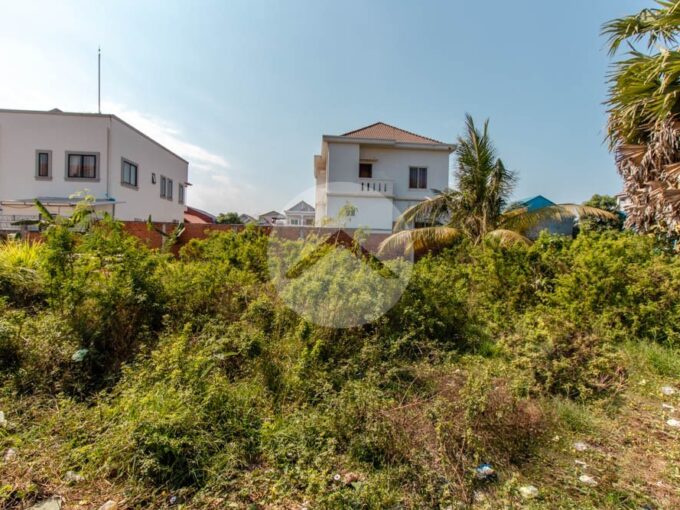185 Sqm Residential Land For Sale - Slor Kram