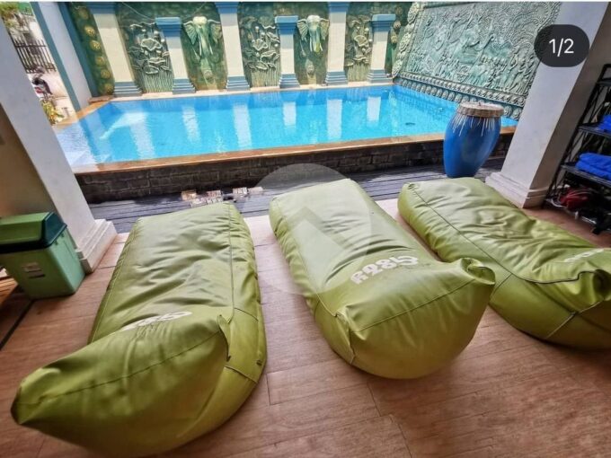 14 Bedroom Hostel For Rent - Night Market Area