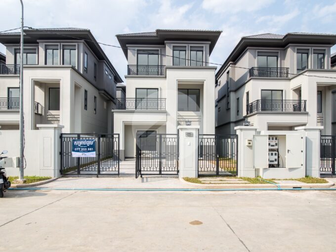 5 Bedroom Queen Villa  For Rent - Hun Sen Blvd