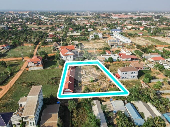 1878 Sqm Land For Sale - Chreav