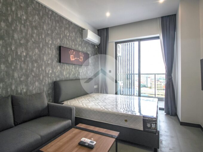 25 Sqm Studio Condo For Rent - M Residences