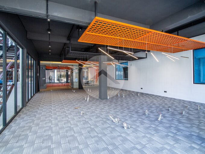 3 Storeys Office Building For Rent - Veal Vong