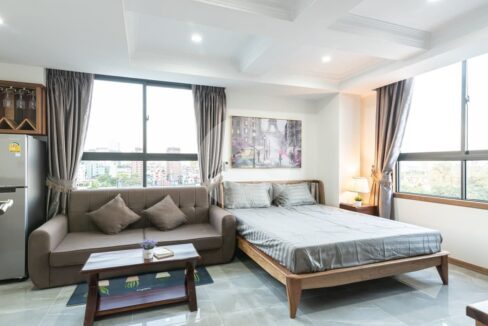 Studio Serviced Apartment For Rent - Daun Penh