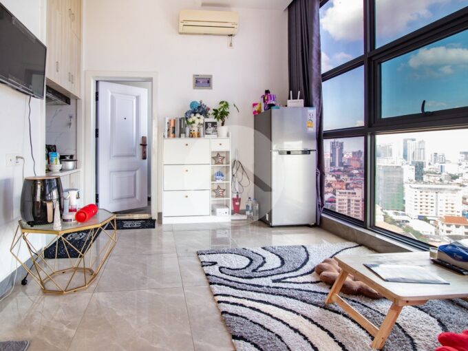 Loft For Sale in Royal Park Condo