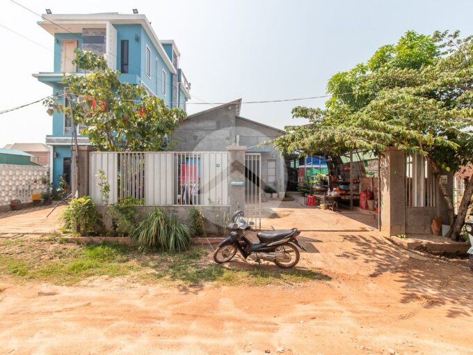 2 Bedroom House For Sale - Kandaek