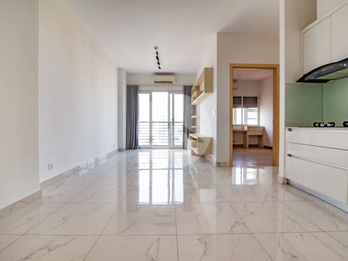 11th Floor 2 Bedroom For Sale - PS Crystal