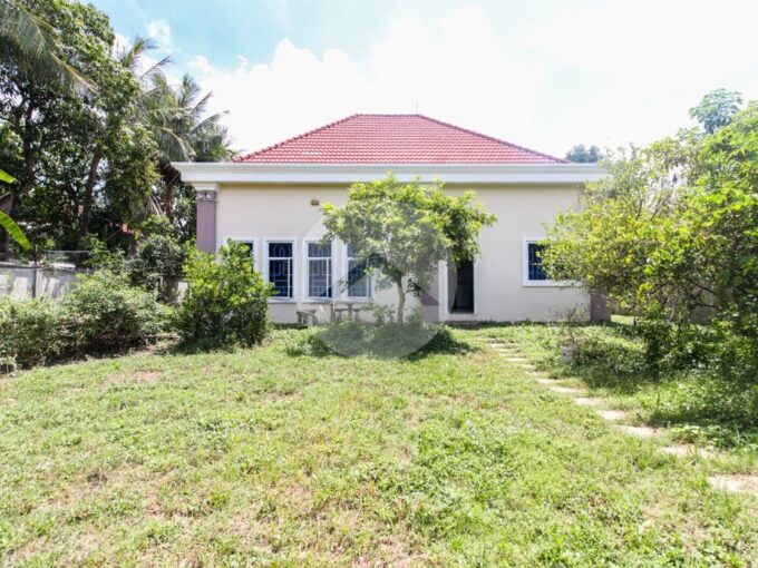 3 Bedroom Single Story Villa For Sale - Veal Sbov