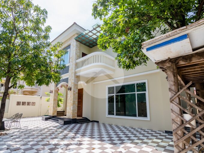 4 Bedroom Villa For Sale - Bassac Garden City