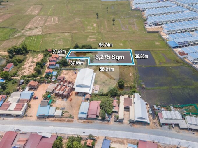 3275 Sqm Land For Sale - Por Sen Chey