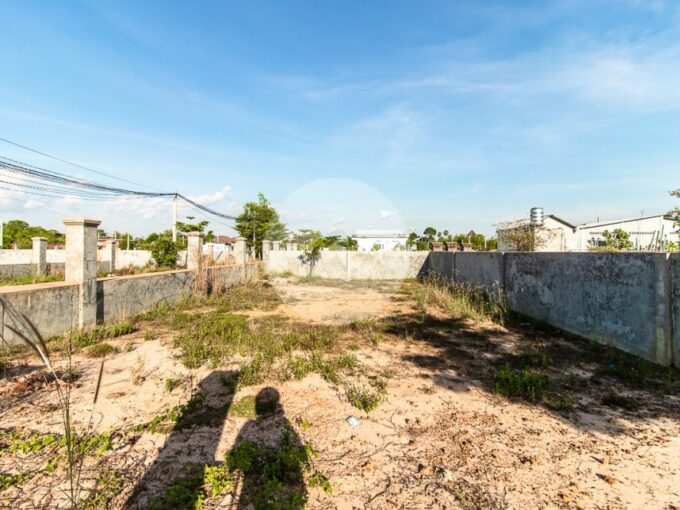 176 Sqm Land For Sale - Sambour