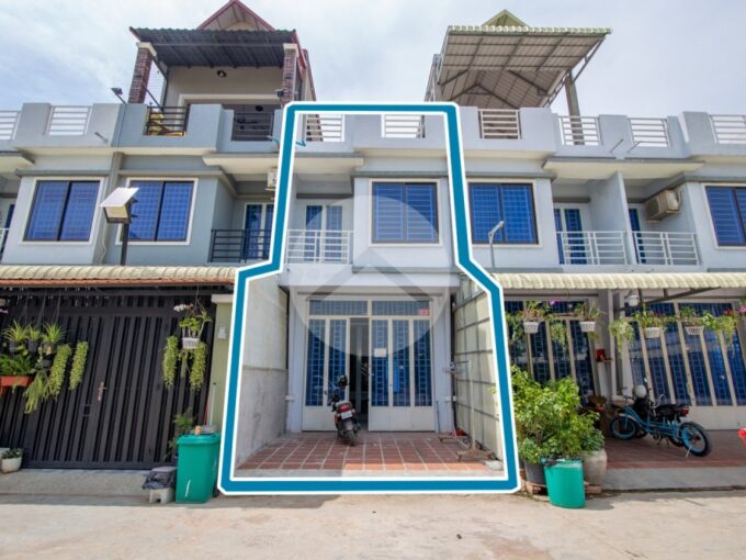 2 Bedroom Link House For Sale - Borey Try Kim