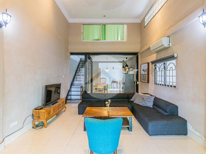 Renovated 1 Bedroom Apartment For Rent - BKK3