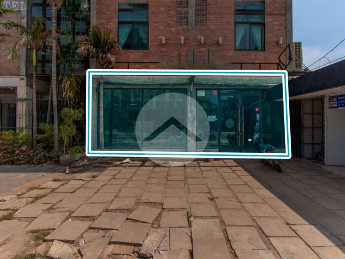 70 Sqm Commercial Space For Rent - Night Market Area