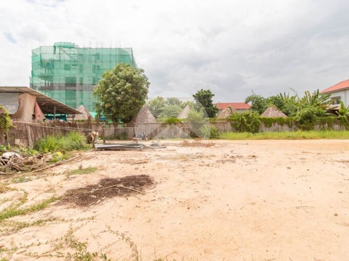 371 Sqm Land For Sale - Sala Kamreuk