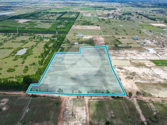 5.7 Hectare Land For Sale - Chreav