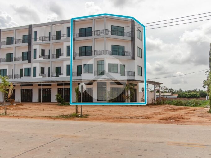 6 Bedroom Shophouse For Rent - Svay Dangkum