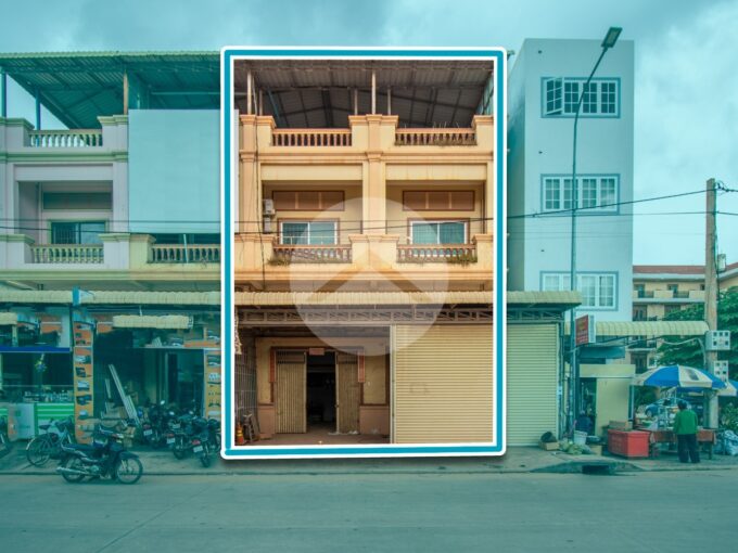7 Bedroom Commercial Shophouse For Sale - Wat Bo