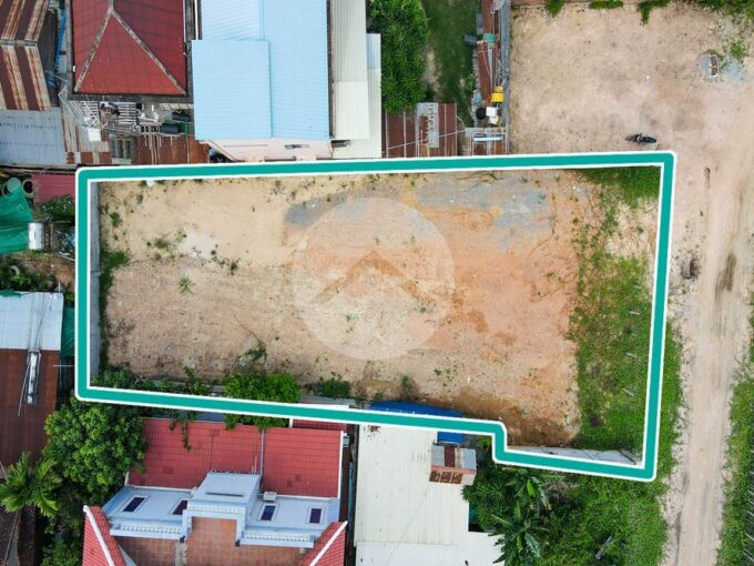 430 Sqm Land For Sale - Sala Kamreuk