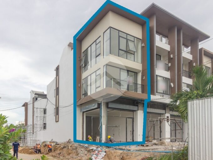 4 Bedroom Shophouse For Rent - Preaek Kampues