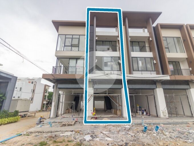 4 Bedroom Shophouse For Rent - Preaek Kampues