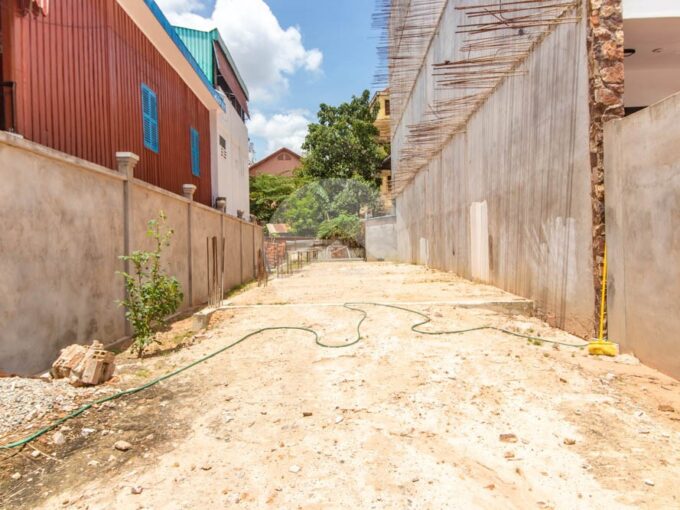 210 Sqm Land For Sale - Wat Bo Area